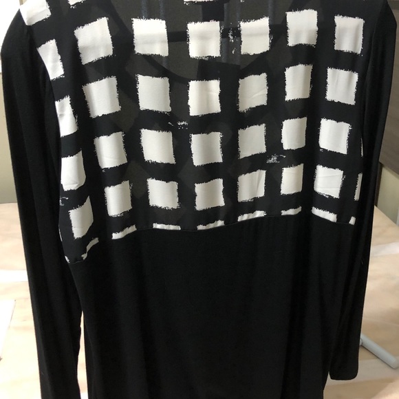 Top - Picture 2 of 3